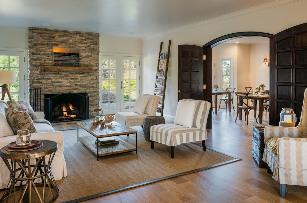 Seal Cove Inn — photo 3