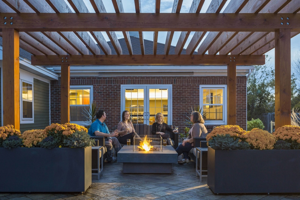 Towneplace Suites By Marriott Burlington Williston Towneplace Suites By Marriott Burlington Williston