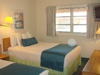 Beach Shell Inn 